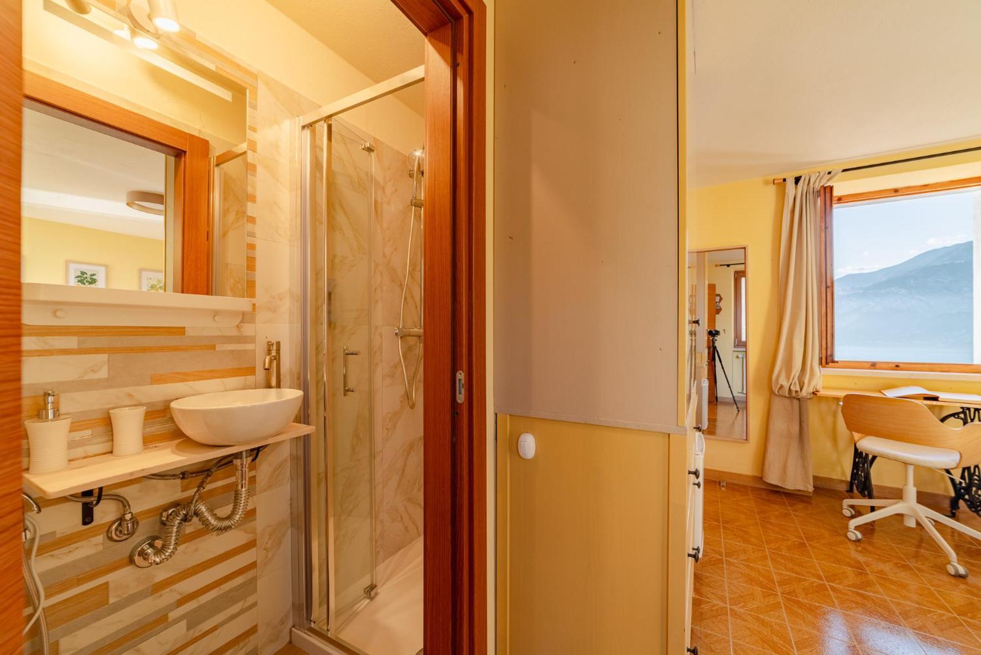 Bed and Breakfast Garda Doma Brenzone sul Garda Exterior foto